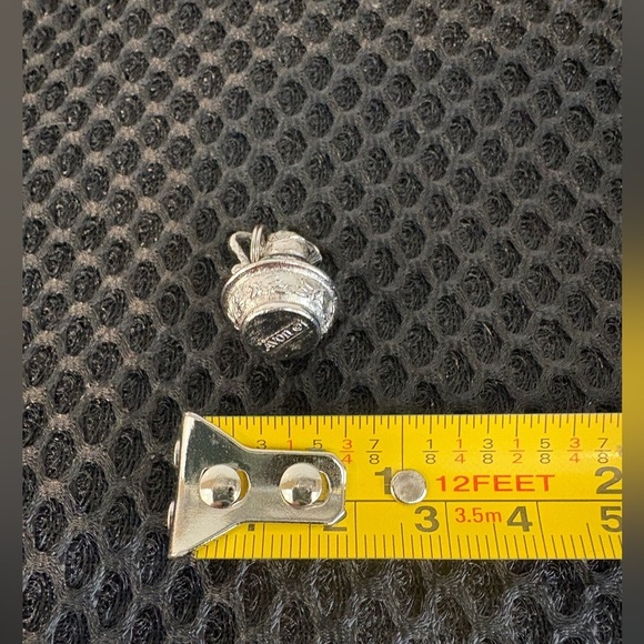 Vintage Avon Silver Tone Rose Pitcher & Basin Pendant - Picture 5 of 7